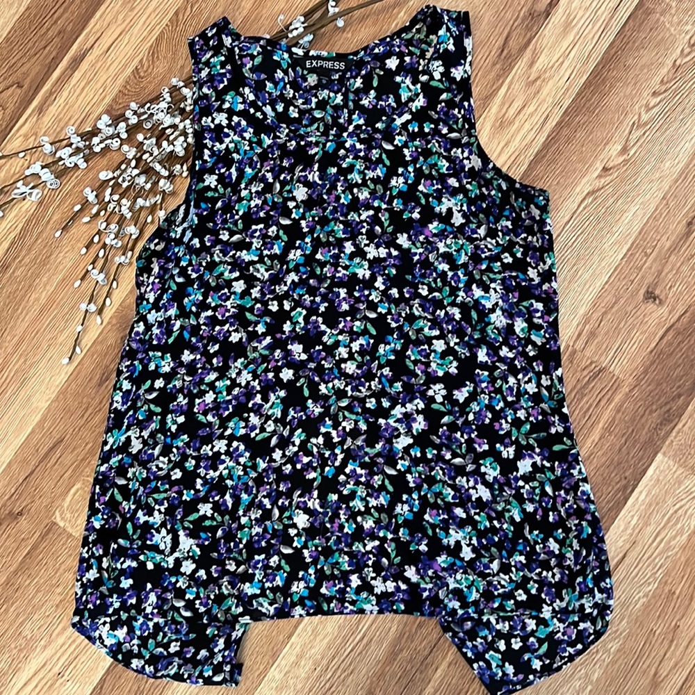 Express Open Back Floral Tanktop